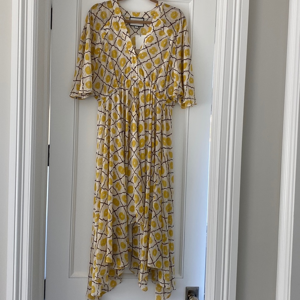 Alexis gorgeous dress!